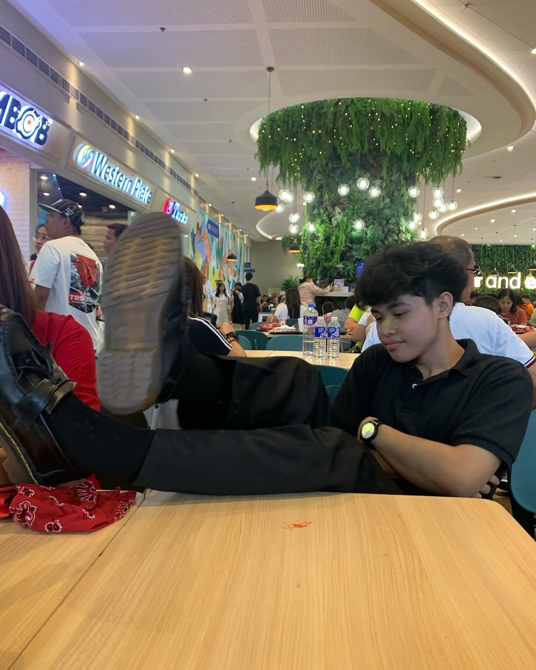 Sit down blow out taper fit at mall