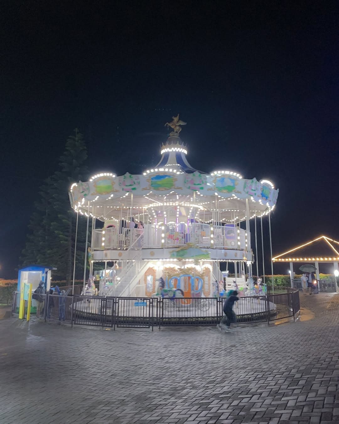 Sky Ranch night scene