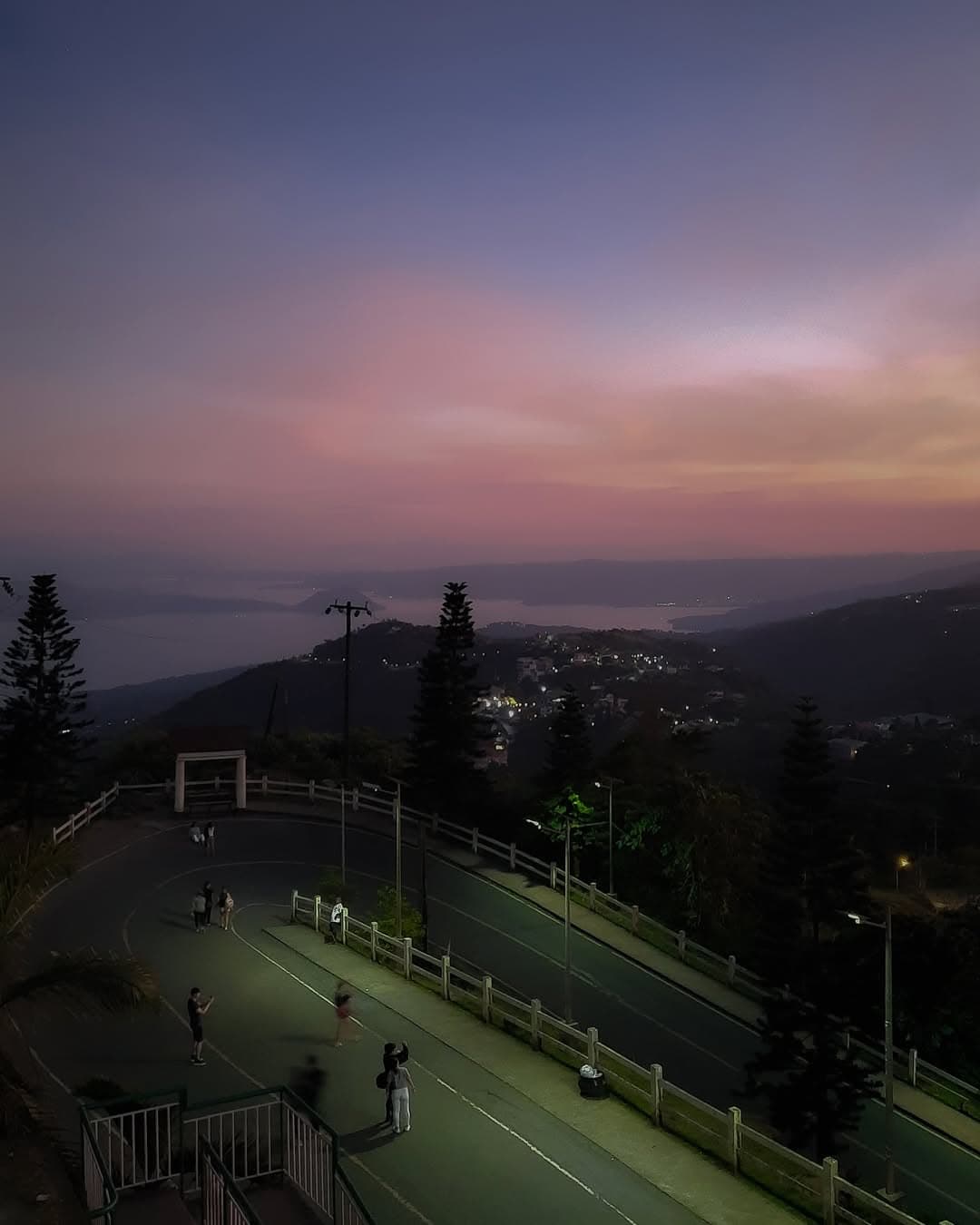 Tagaytay sunset pink road night light